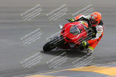 media/Mar-20-2023-Moto Forza (Mon) [[d0bbc59e78]]/1-A Group (Green)/Session 4 (Turn 10 Inside)/